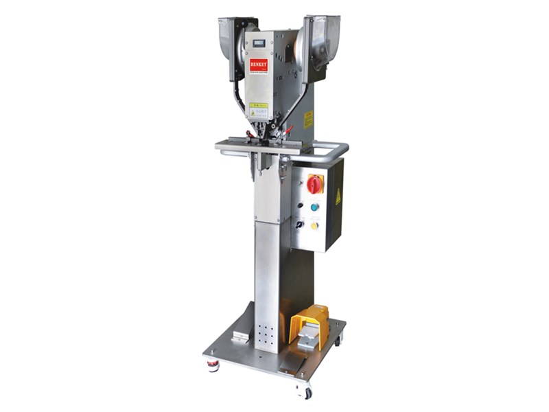 DE90/2K nailing machine