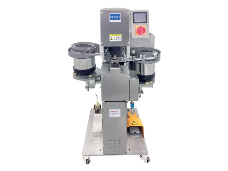 IBK 8800 Riveting Machine